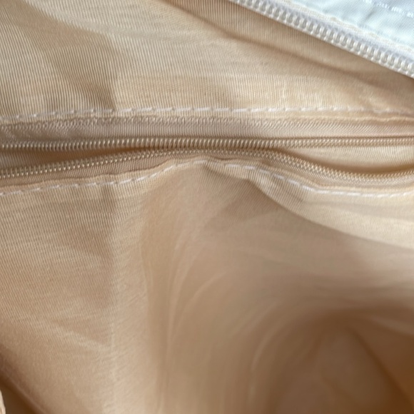 Puffy Off White Colored Slouchy Bag Quilted - Picture 5 of 6